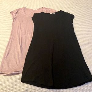 2 gap dresses size Medium